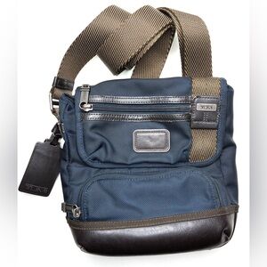 TUMI Alpha Bravo Burstow Crossbody/Shoulder Bag